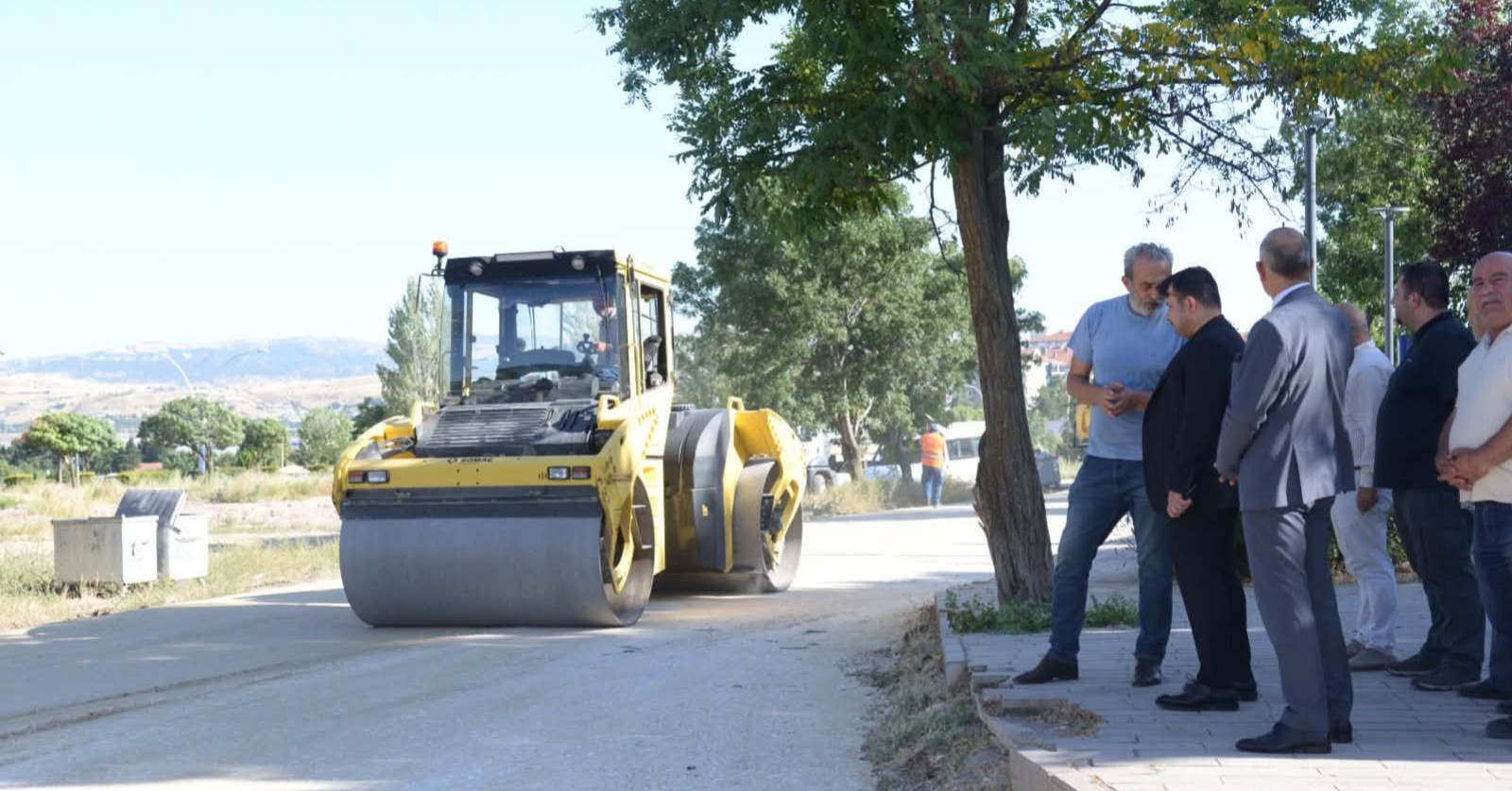 BAŞKAN ÇIRPANOĞLU: "ASFALTSIZ CADDE VE SOKAK KALMAYACAK"